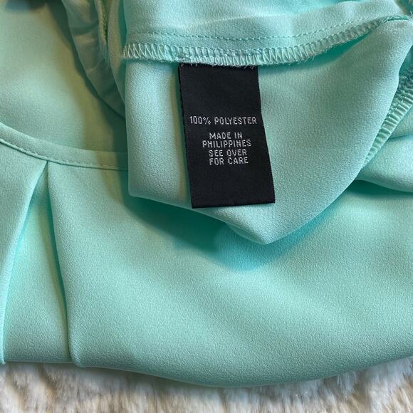 A.Byer Robin Blue Top with Bell Sleeves and Elastic Waist Size Medium - Picture 5 of 5